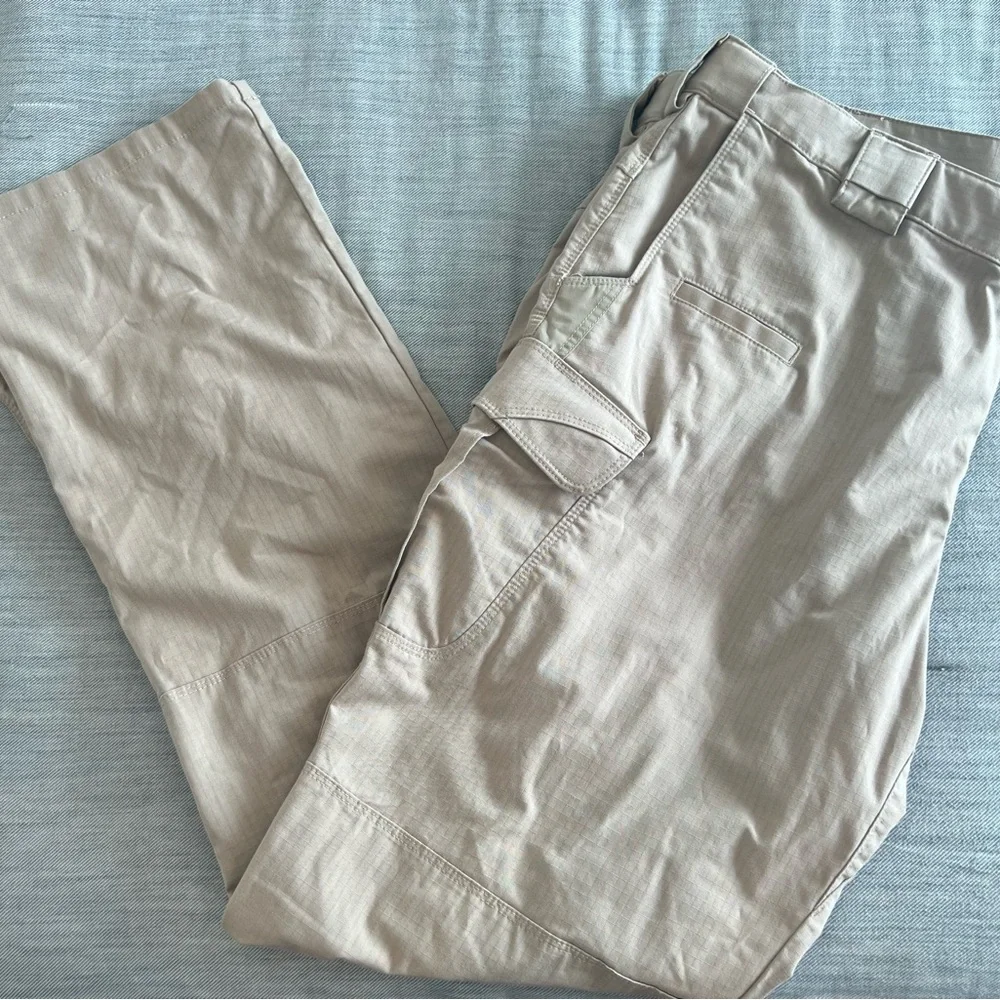 5.11 Tactical Tan Cargo Pants Versatile Style - Picture 1 of 6